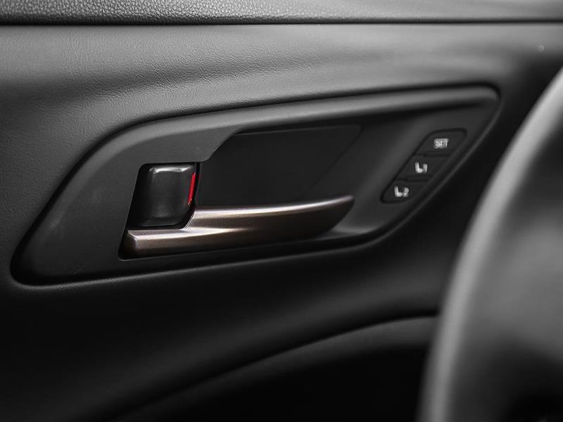 2026 Toyota Crown - Image 16