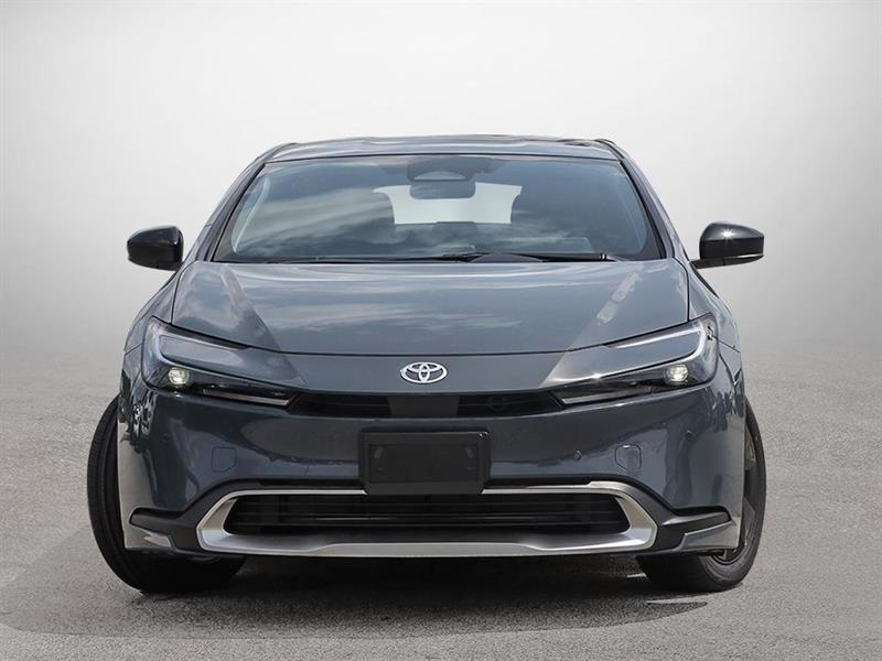 2026 Toyota Prius - Image 2