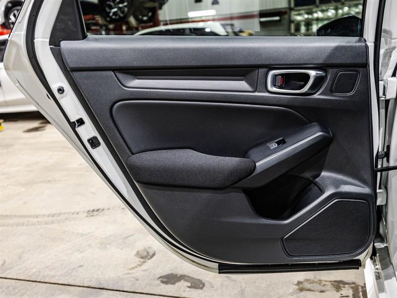2023 Honda Civic - Image 12