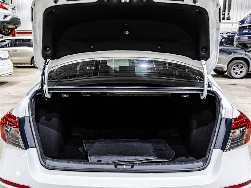 2023 Honda Civic - Image 15