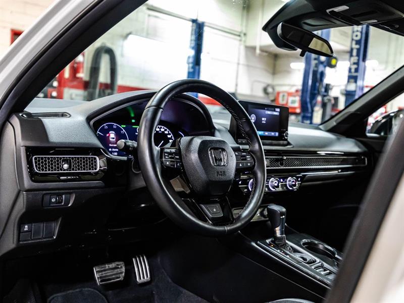 2025 Honda Civic - Image 20