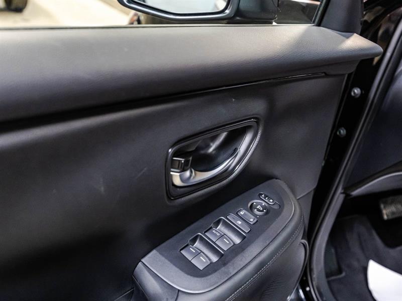 2025 Honda HR-V - Image 11