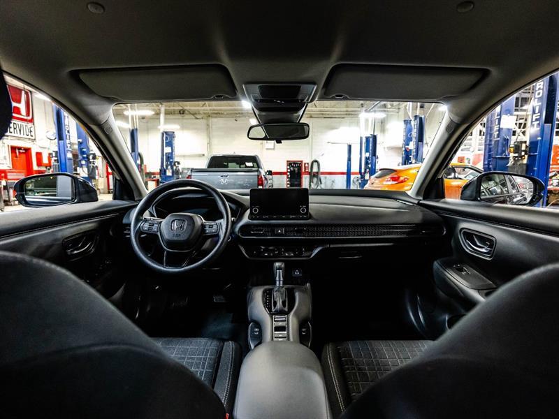 2025 Honda HR-V - Image 14