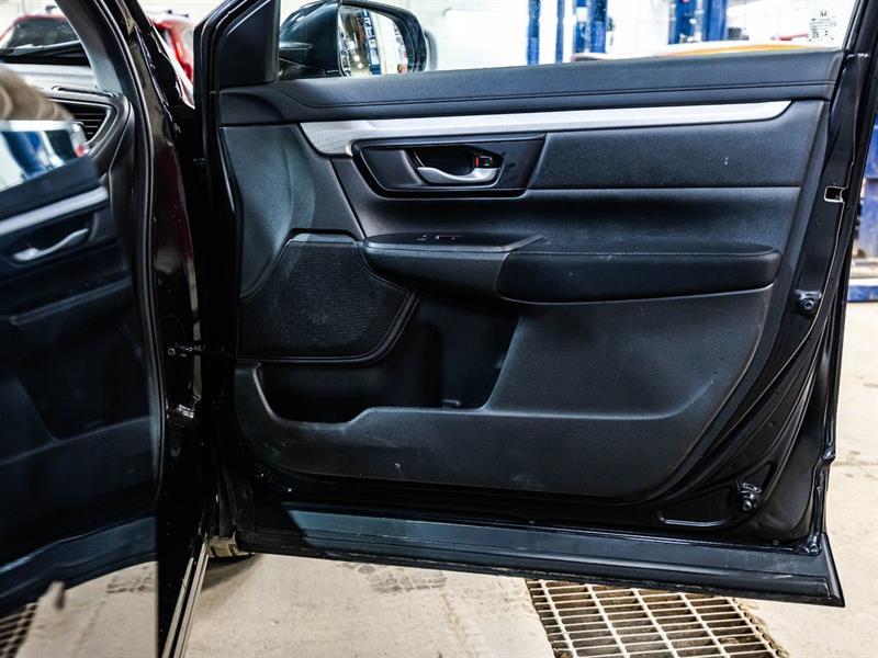 2020 Honda CR-V - Image 16