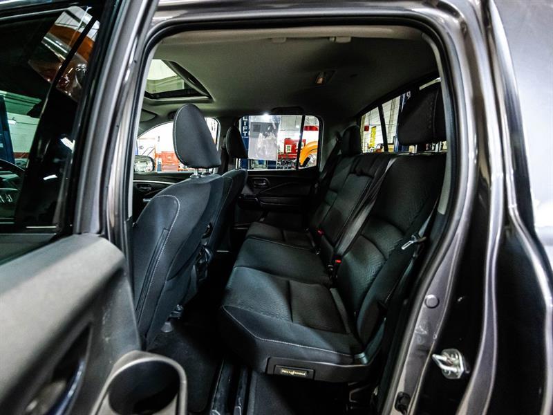 2020 Honda Ridgeline - Image 14