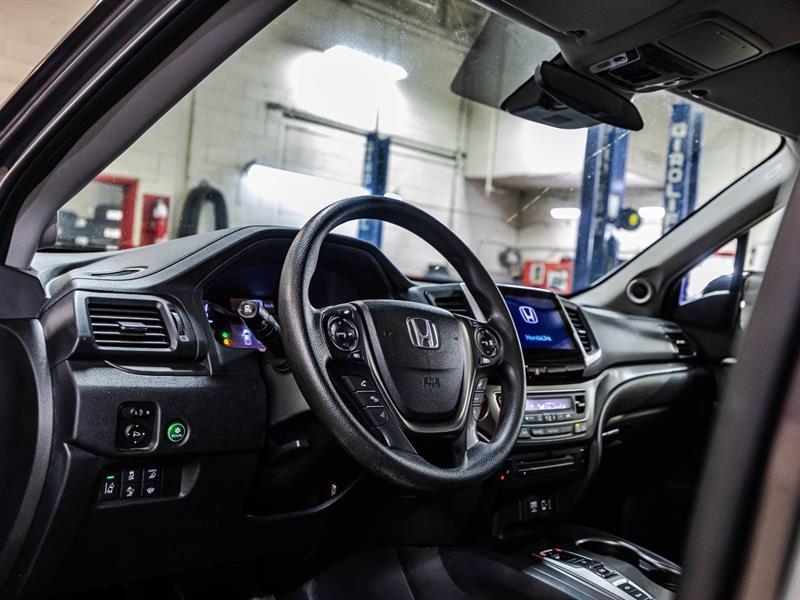 2020 Honda Ridgeline - Image 21