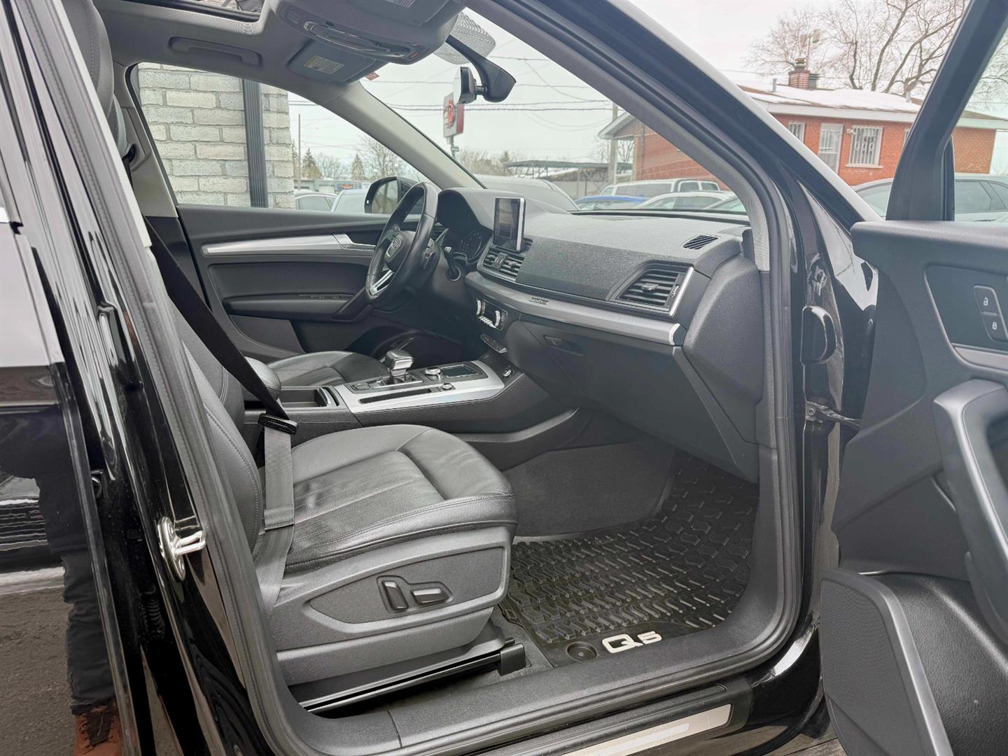 audi Q5 2019 - 26