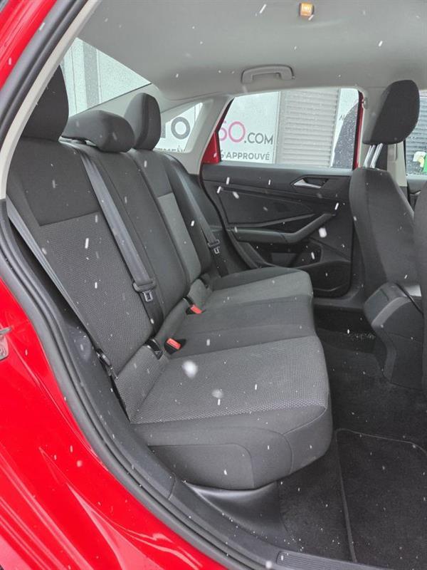 2019 Volkswagen Jetta - Image 12