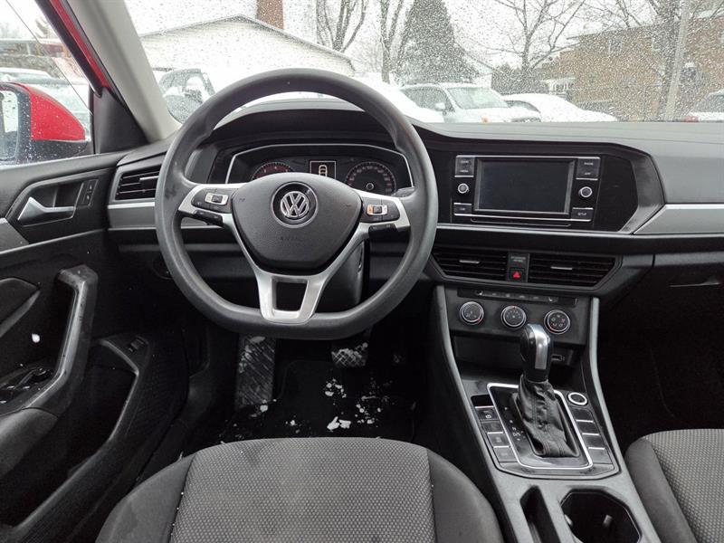 2019 Volkswagen Jetta - Image 14
