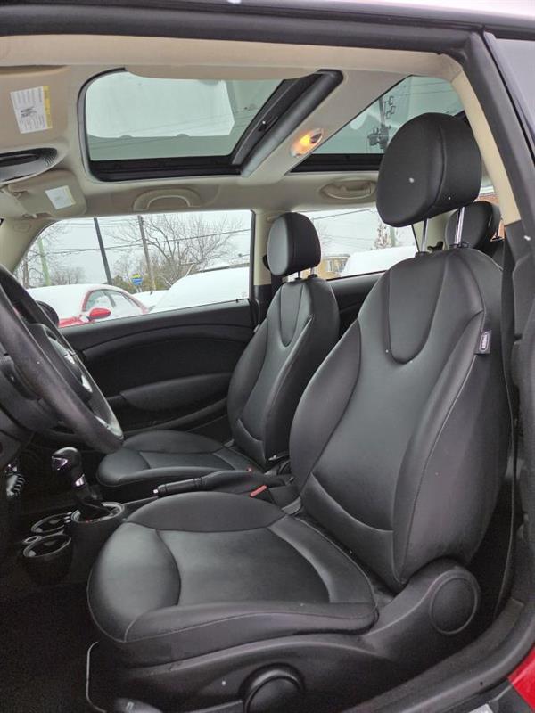 2013 Mini Cooper - Image 14