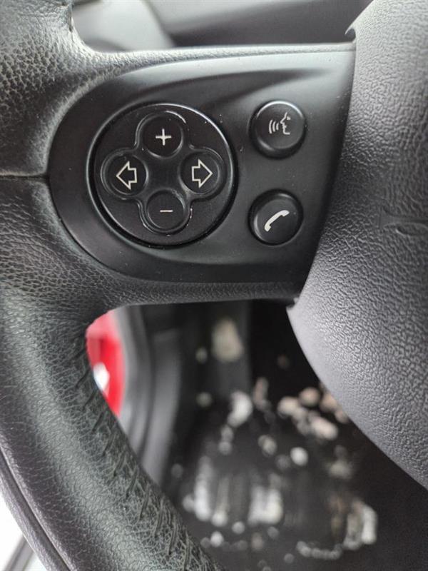 2013 Mini Cooper - Image 15