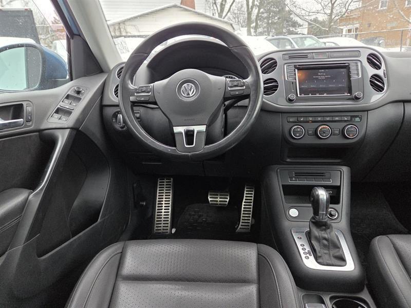 2017 Volkswagen Tiguan - Image 14
