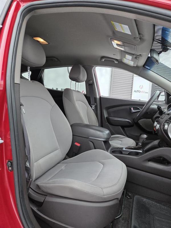 2015 Hyundai Tucson - Image 10