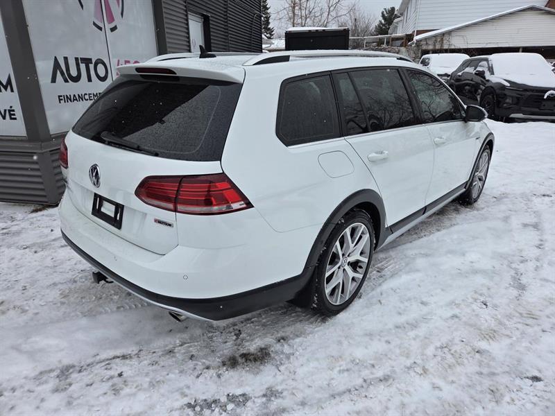 2019 Volkswagen Golf - Image 7