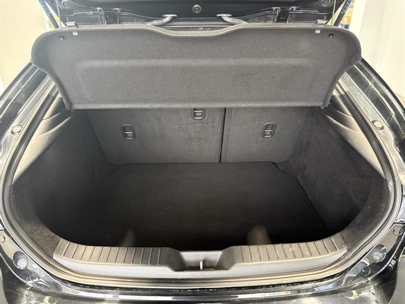 mazda Mazda3 2020 - 25