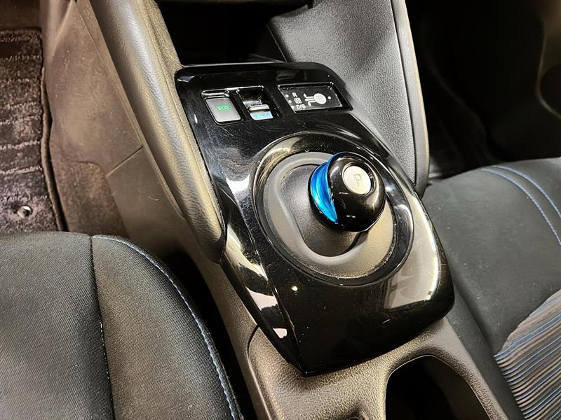 nissan LEAF 2023 - 13