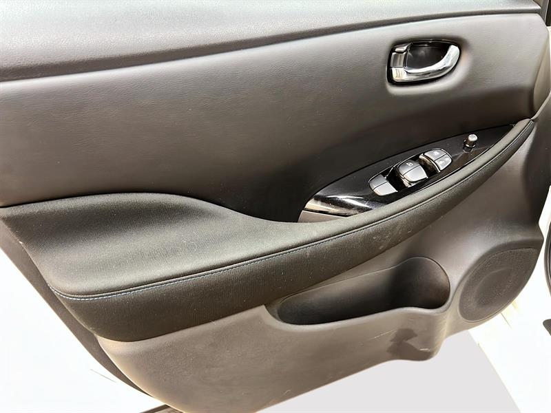 nissan LEAF 2023 - 23