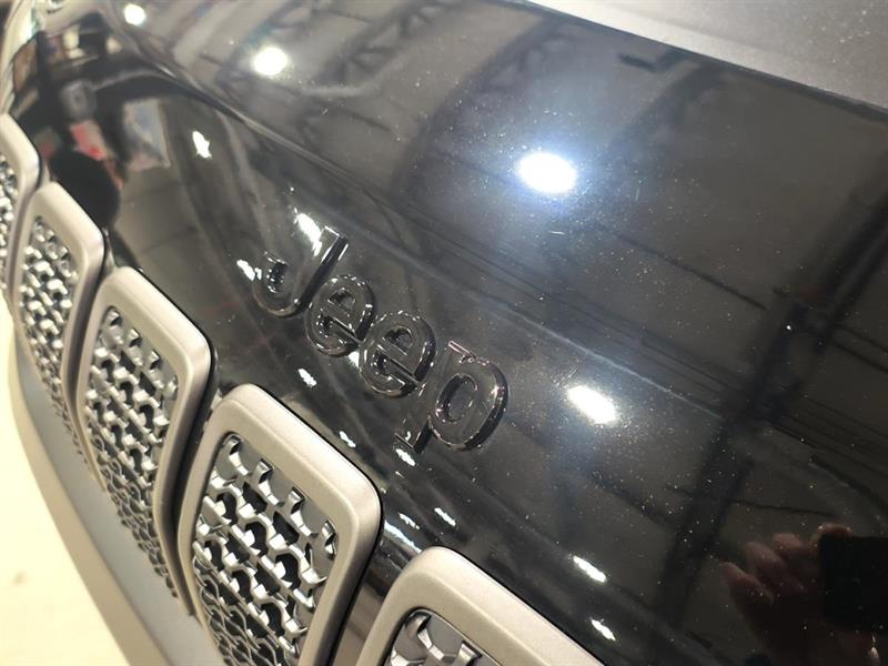 jeep Cherokee 2023 - 11