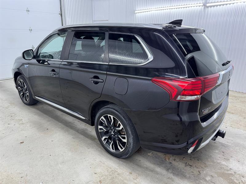 mitsubishi Outlander rechargeable 2018 - 8