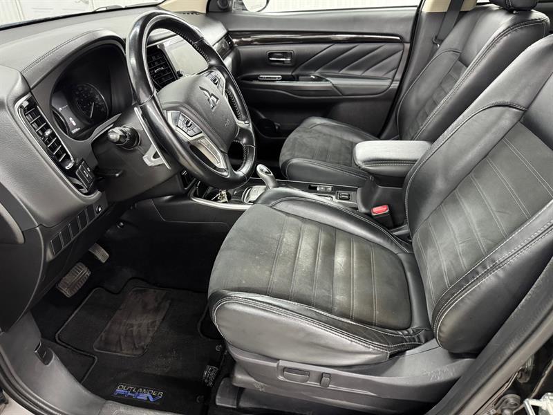 mitsubishi Outlander rechargeable 2018 - 10