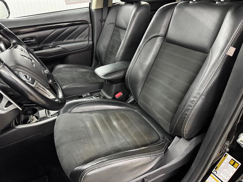 mitsubishi Outlander rechargeable 2018 - 11