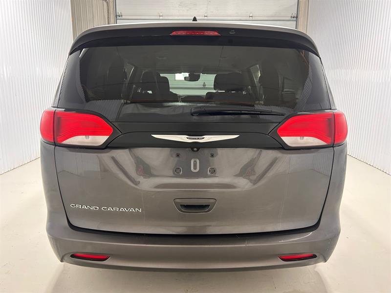 chrysler Grand Caravan 2023 - 7