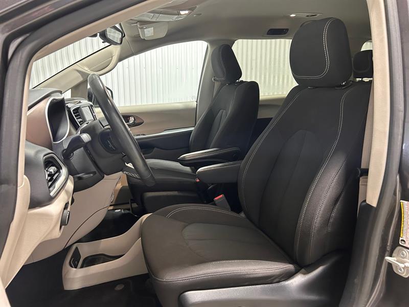 chrysler Grand Caravan 2023 - 10