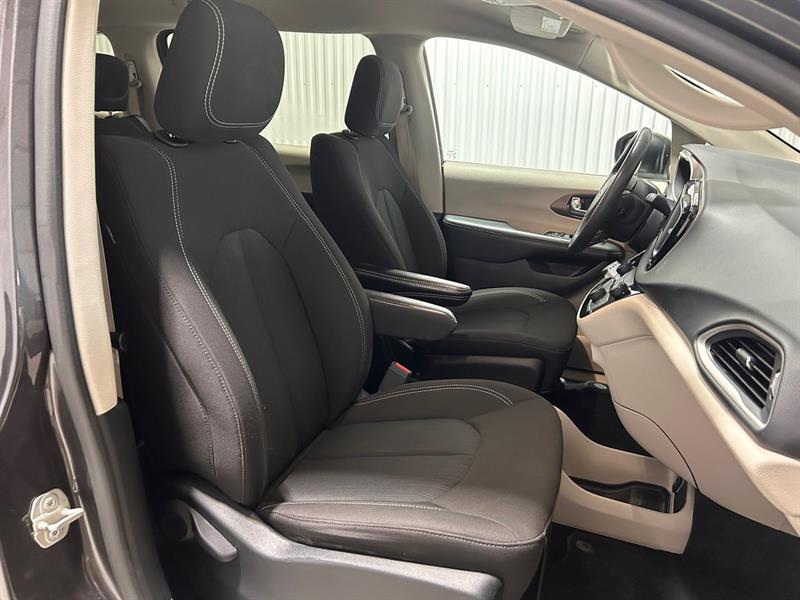 chrysler Grand Caravan 2023 - 20