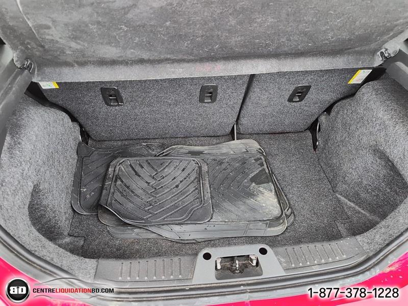 ford Fiesta 2013 - 11