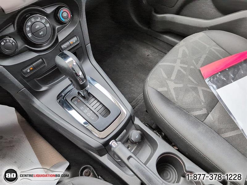 ford Fiesta 2013 - 21