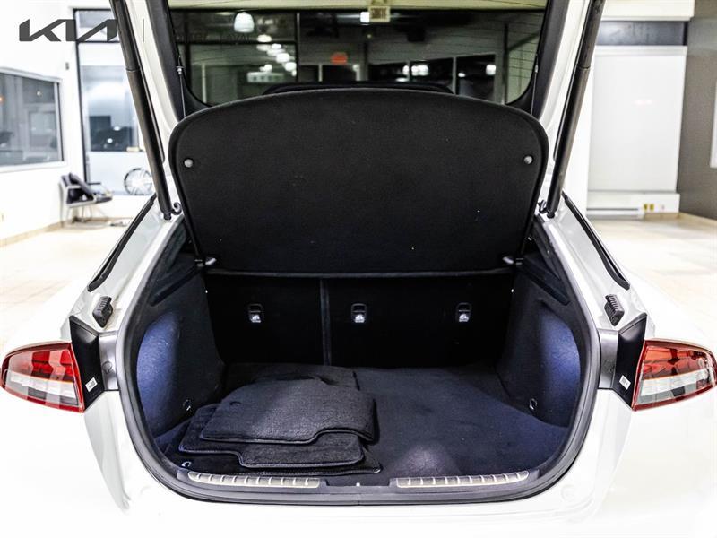 2022 Kia Stringer - Image 23