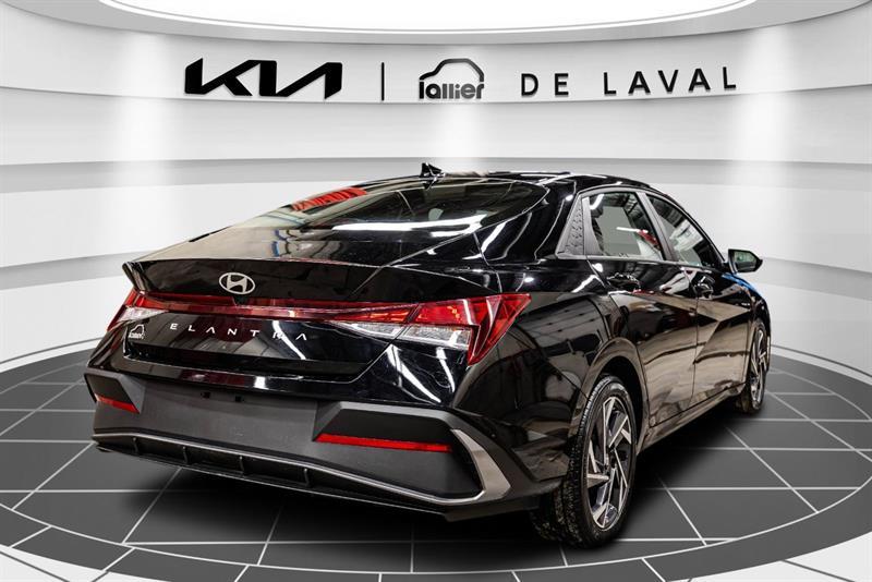 2025 Hyundai Elantra - Image 7