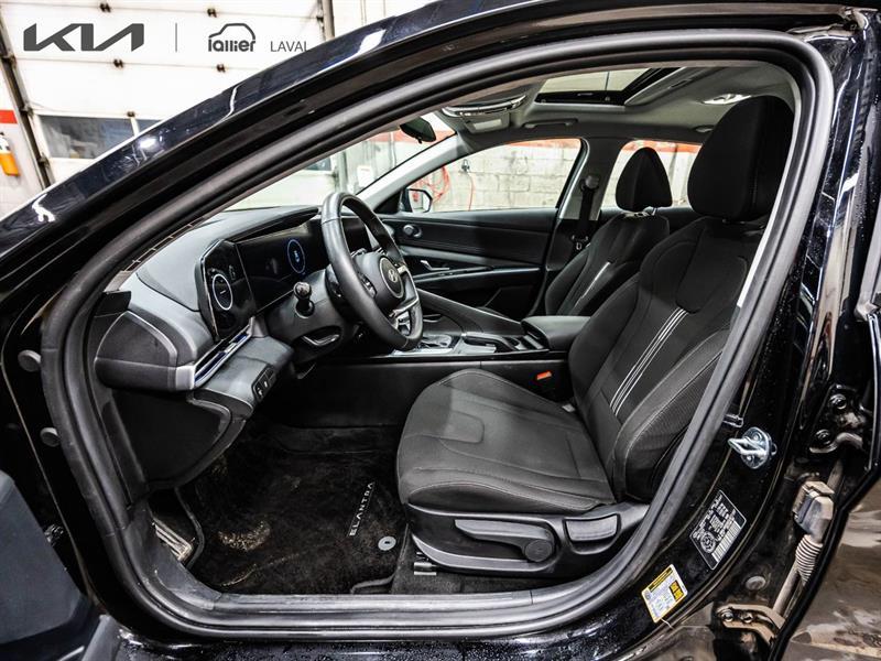 2025 Hyundai Elantra - Image 20