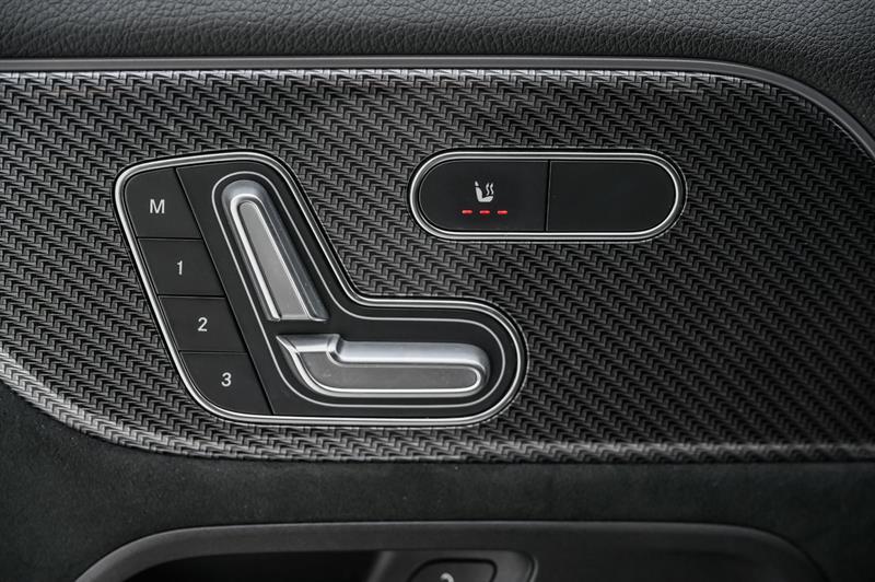 2022 Mercedes-Benz GLA - Image 18