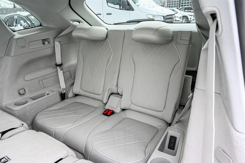 2025 Mercedes-Benz EQS - Image 18