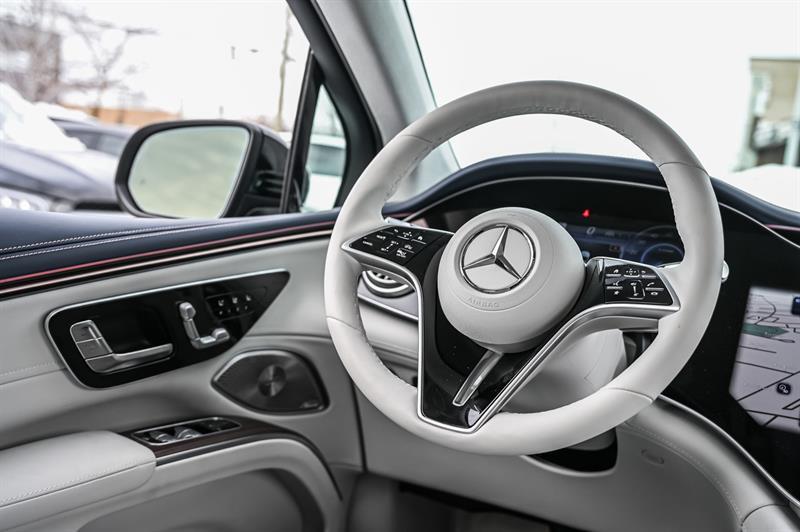 2025 Mercedes-Benz EQS - Image 27