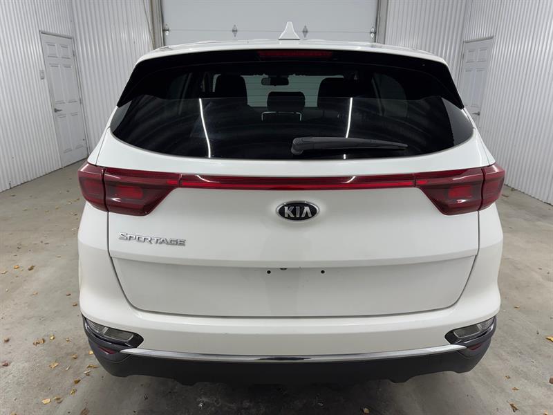 2022 Kia Sportage - Image 7