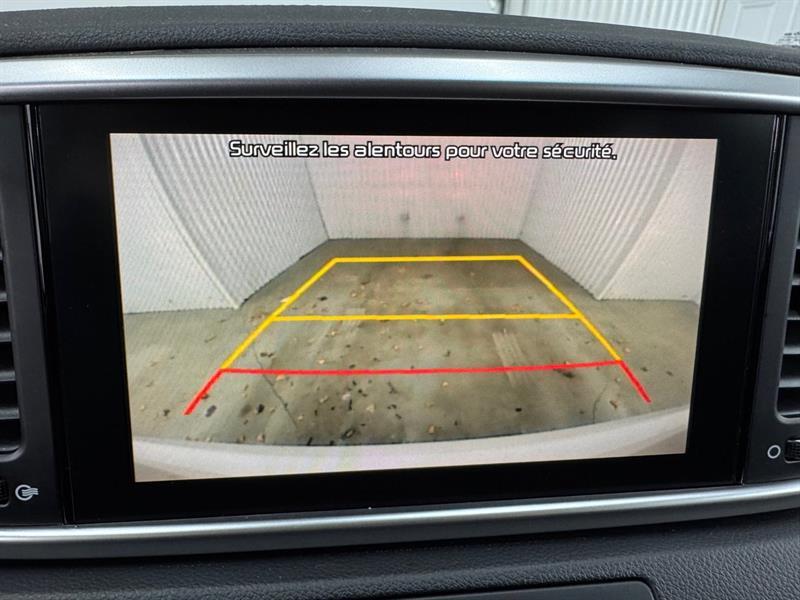 2022 Kia Sportage - Image 10