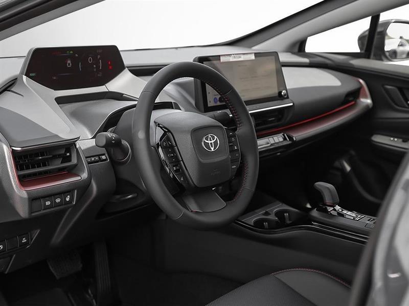 2026 Toyota Prius - Image 12