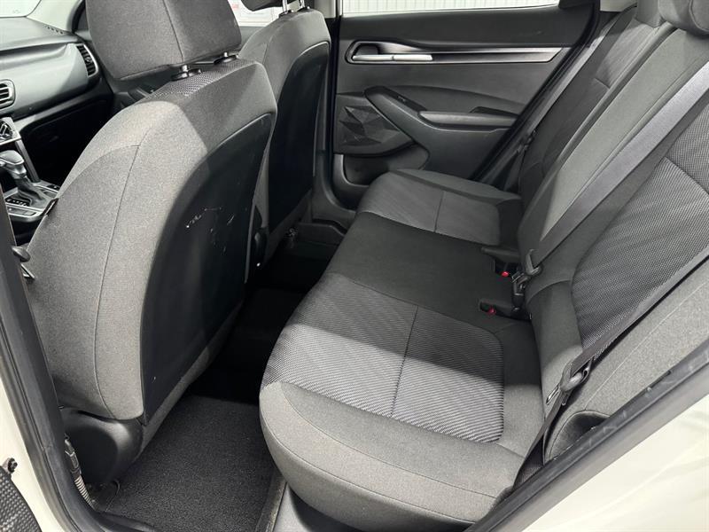 2021 Kia Seltos - Image 13