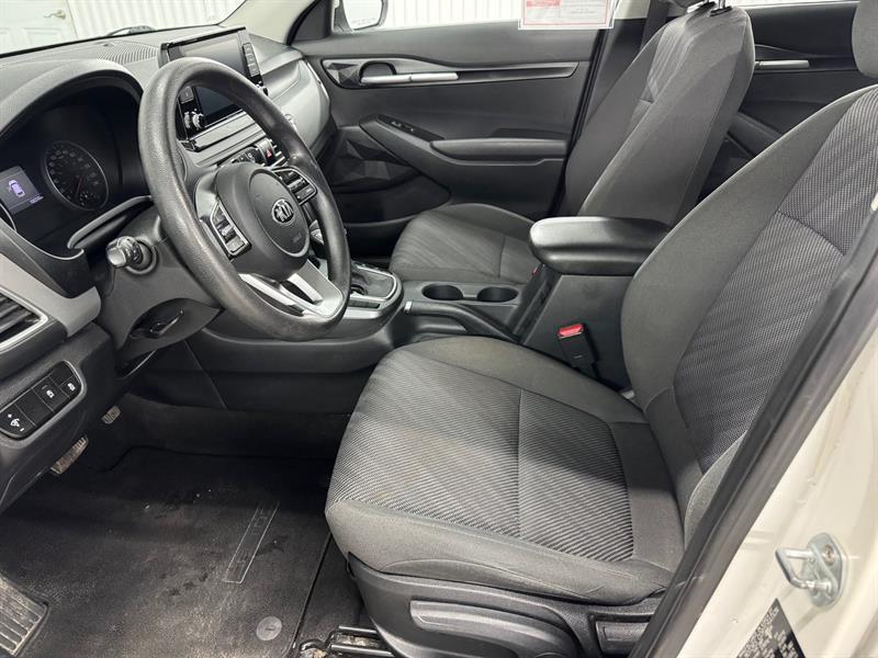 2021 Kia Seltos - Image 21