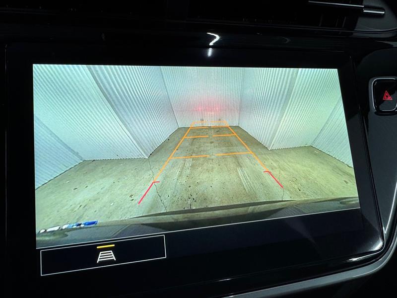 2023 Chevrolet Bolt - Image 8