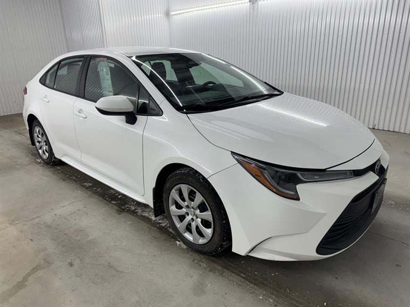 2023 Toyota Corolla - Image 3