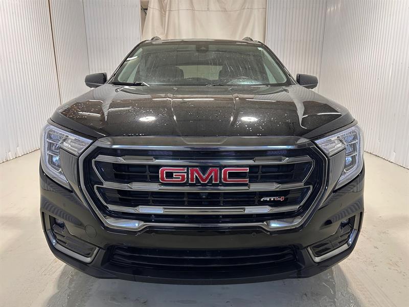2024 Gmc Terrain - Image 2