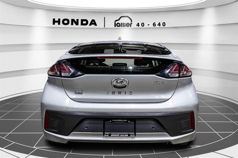 2022 Hyundai Ioniq - Image 6