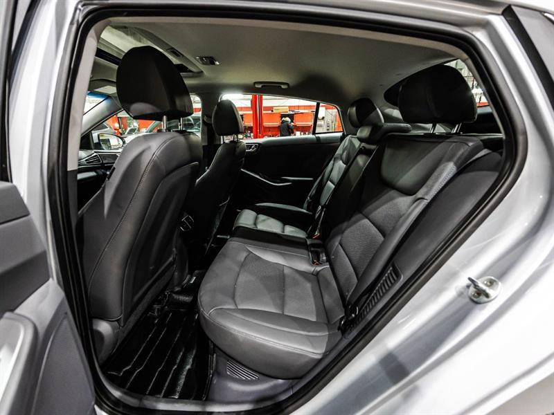 2022 Hyundai Ioniq - Image 15