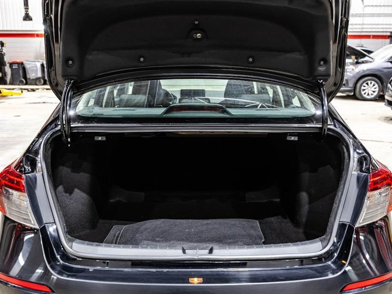 2023 Honda Civic - Image 15