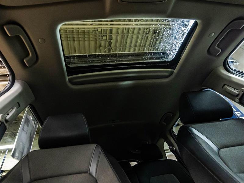 2025 Honda CR-V - Image 19