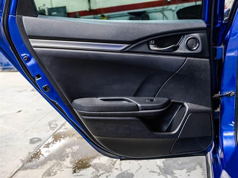 2019 Honda Civic - Image 13