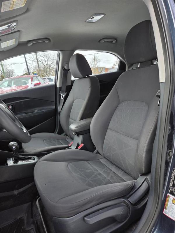 2013 Kia Rio - Image 14